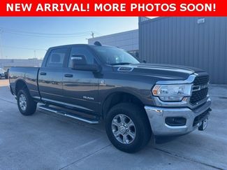 Used 2024 RAM 2500 Big Horn video 2