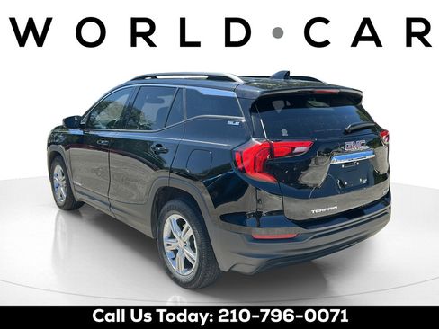 Used 2019 GMC Terrain SLE w/ Driver Convenience Package FWD image 5