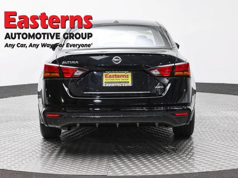 Used 2020 Nissan Altima 2.5 S AWD/4WD image 6