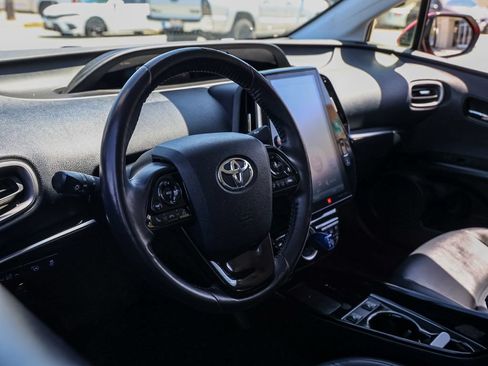 Used 2021 Toyota Prius Prime Limited FWD image 14