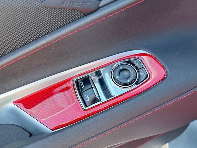 Used 2022 Chevrolet Corvette Stingray Coupe w/ Chrome Exterior Badge Package RWD image 13