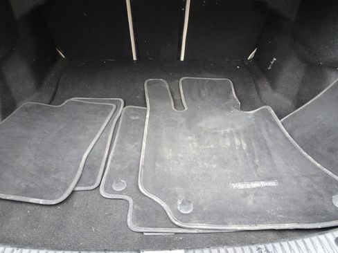 Used 2016 Mercedes-Benz C 300 Sedan image 9