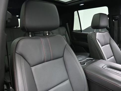 Used 2024 Chevrolet Tahoe RST w/ Luxury Package AWD/4WD image 30