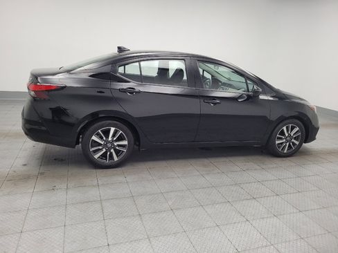 Used 2021 Nissan Versa SV FWD image 10