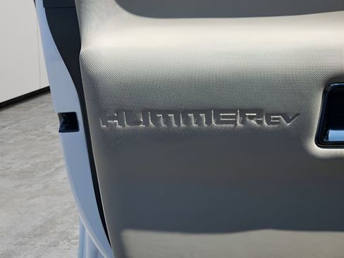New 2026 GMC Hummer EV 4x4 Crew Cab image 45