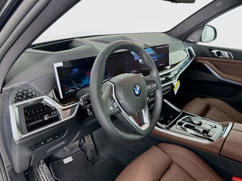 Used 2026 BMW X5 xDrive50e w/ Climate Comfort Package AWD/4WD image 9