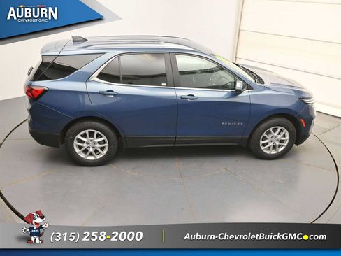 Used 2024 Chevrolet Equinox LT AWD/4WD image 34