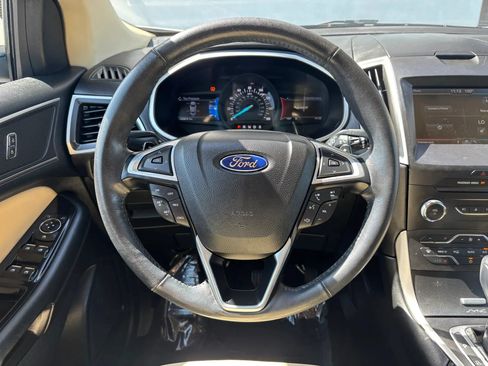 Used 2015 Ford Edge SEL w/ Equipment Group 201A AWD/4WD image 21