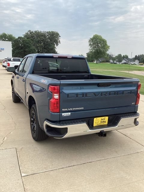 Used 2024 Chevrolet Silverado 1500 LT AWD/4WD image 3