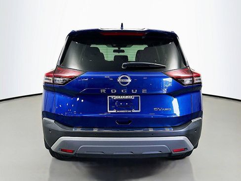 Used 2022 Nissan Rogue SV image 6