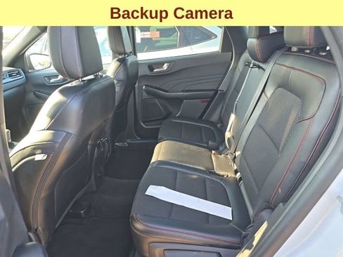 Used 2025 Ford Escape ST-Line AWD/4WD image 11