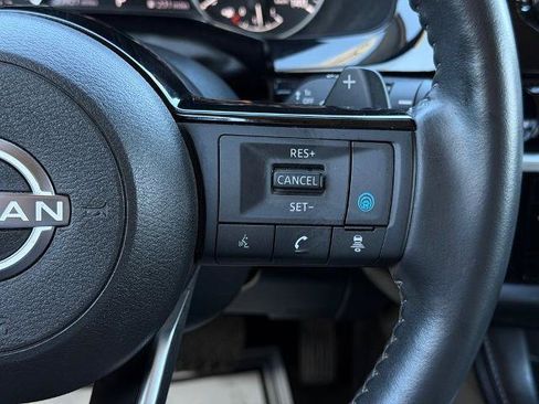 Certified 2025 Nissan Pathfinder SL AWD/4WD image 25