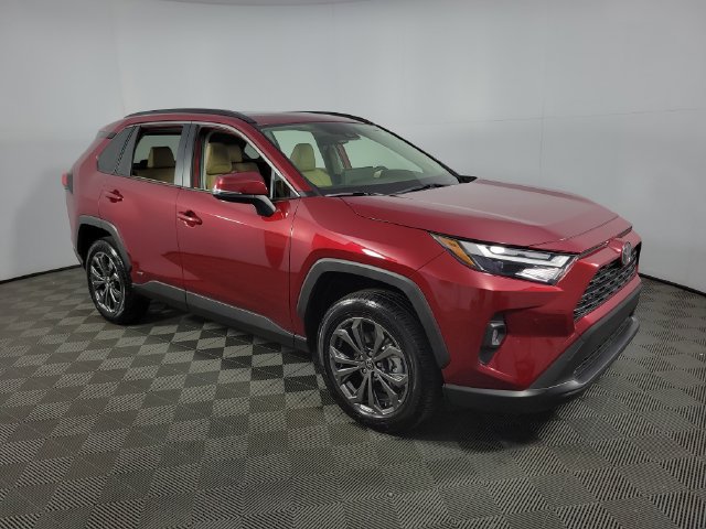 Used 2025 Toyota RAV4 XLE Premium w/ Weather Package AWD/4WD 360° Tour