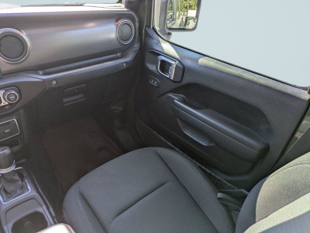 Used 2023 Jeep Gladiator Sport AWD/4WD image 17