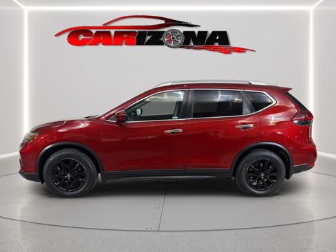 Used 2018 Nissan Rogue SV FWD image 10