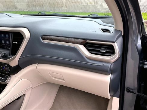 Used 2021 GMC Acadia Denali AWD/4WD image 17