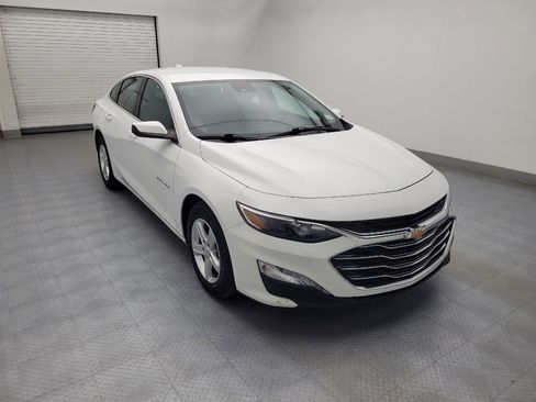 Used 2023 Chevrolet Malibu LT image 13