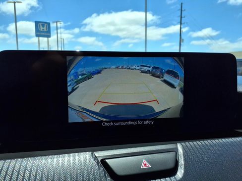 Used 2025 MAZDA CX-90 3.3 Turbo w/ Select Package AWD/4WD image 10