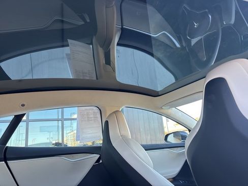 Used 2017 Tesla Model S 75 image 16