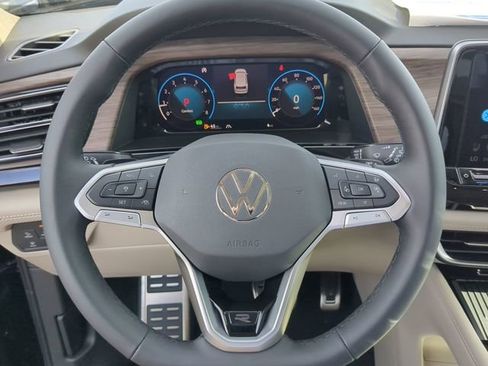 New 2026 Volkswagen Atlas SEL Premium R-Line AWD/4WD image 32
