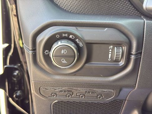 New 2026 Jeep Gladiator Rubicon image 17