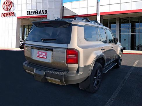 Used 2024 Toyota Land Cruiser Base image 7