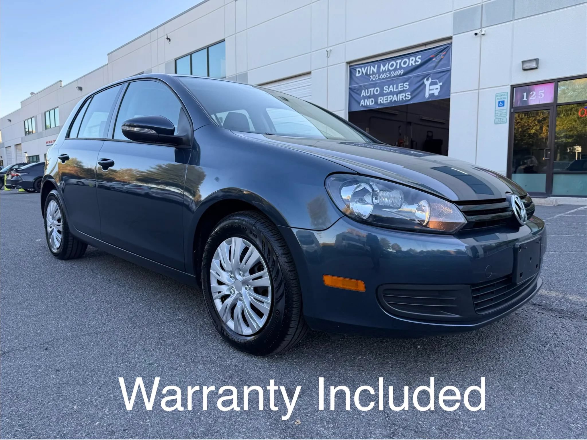 Used 2013 Volkswagen Golf 4-Door FWD image 1