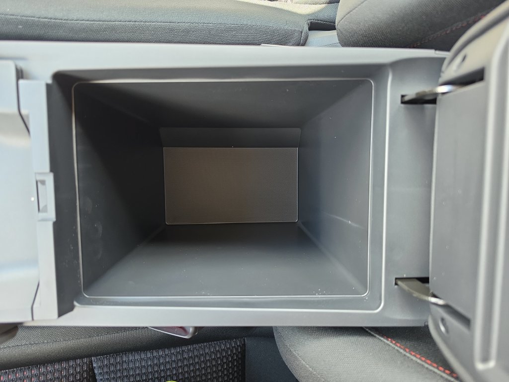 New 2027 Nissan Sentra SR w/ Floor Mat Package FWD image 21