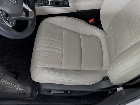 Used 2022 Honda Accord Touring image 20