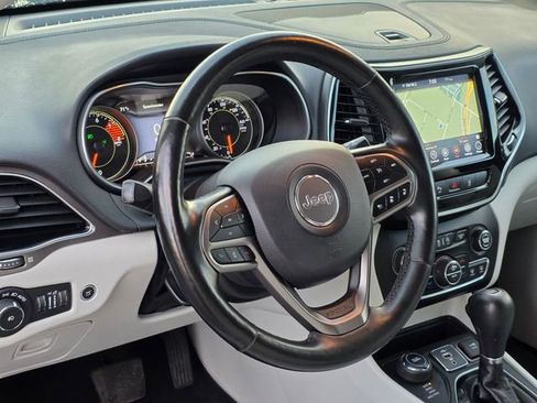 Used 2020 Jeep Cherokee Limited w/ Technology Group image 14