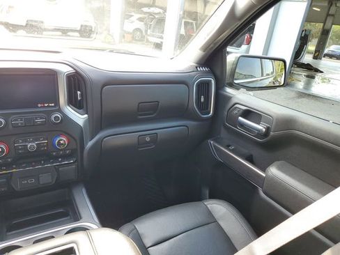 Used 2022 Chevrolet Silverado 1500 LTZ image 15