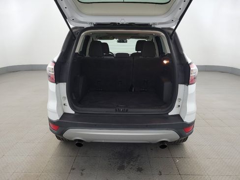 Used 2017 Ford Escape SE w/ Equipment Group 201A image 29