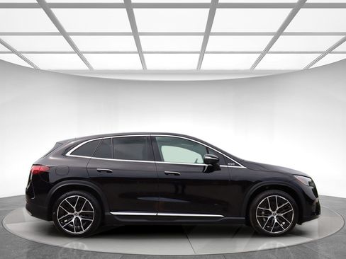 Used 2023 Mercedes-Benz EQE 350+ 4MATIC SUV image 4