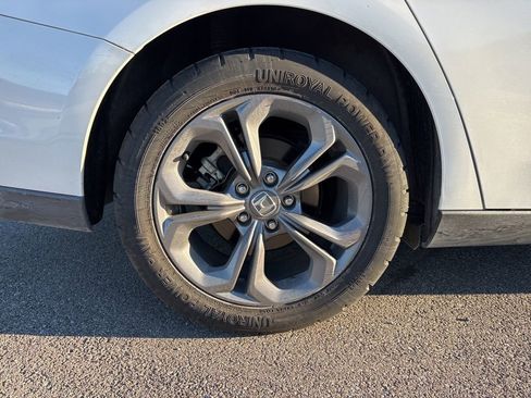 Certified 2023 Honda Accord EX image 7