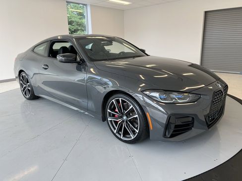 Used 2022 BMW M440i Coupe image 53