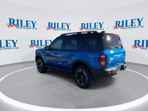 New 2025 Ford Bronco Sport Outer Banks w/ Outer Banks Tech Package+ image 6