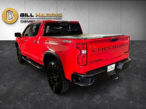 Used 2025 Chevrolet Silverado 1500 ZR2 w/ Dark Appearance Package AWD/4WD image 41