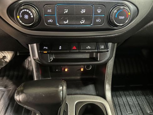 Used 2021 Chevrolet Colorado LT w/ Fleet Safety Package image 70