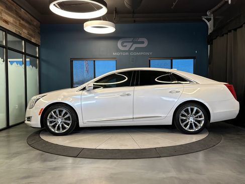 Used 2016 Cadillac XTS Premium AWD/4WD image 6