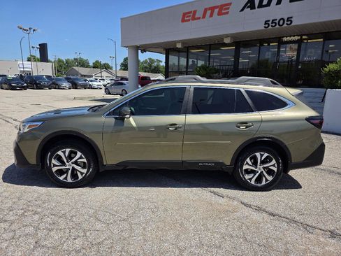 Used 2021 Subaru Outback Limited AWD/4WD image 8