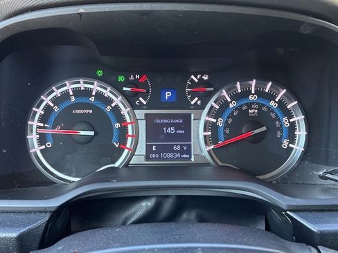 Used 2019 Toyota 4Runner Limited AWD/4WD image 10