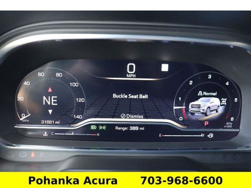 Used 2023 GMC Yukon SLT image 9