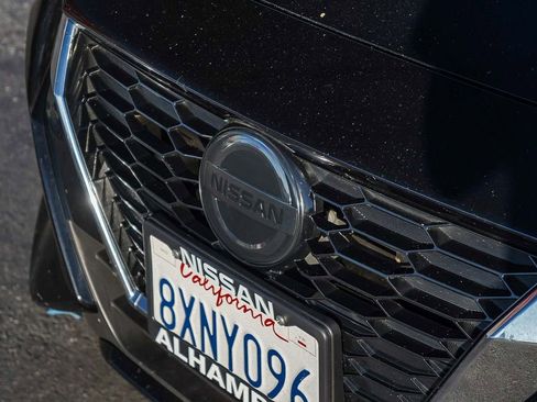 Certified 2021 Nissan Sentra SV image 10