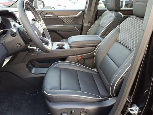 New 2026 GMC Acadia Denali w/ Super Cruise Package image 5