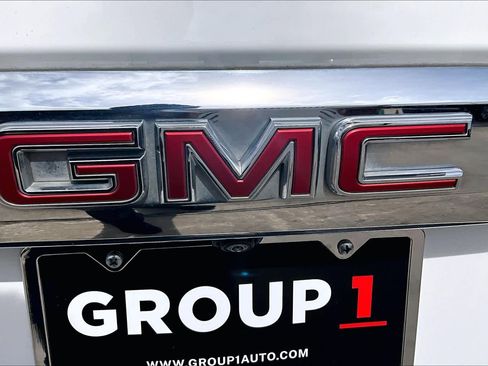 Certified 2024 GMC Yukon SLT image 31