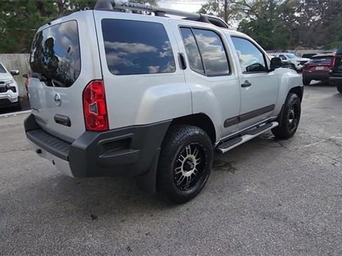 Used 2015 Nissan Xterra S image 8