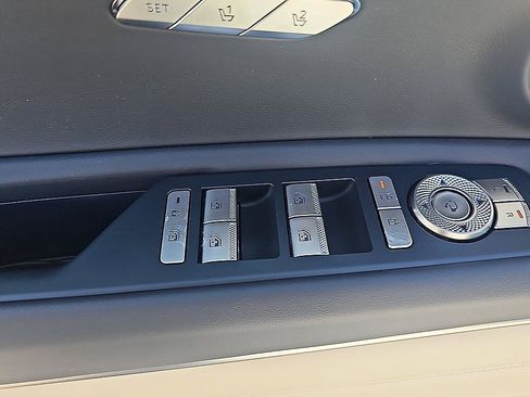 Used 2025 Genesis GV80 3.5T Prestige AWD/4WD image 13