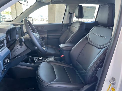 New 2025 Ford Maverick Lariat w/ Black Appearance Package AWD/4WD image 7