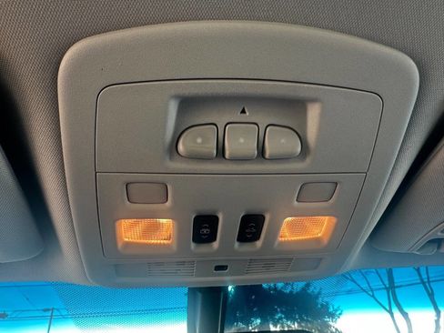 Used 2011 Cadillac CTS Luxury image 16