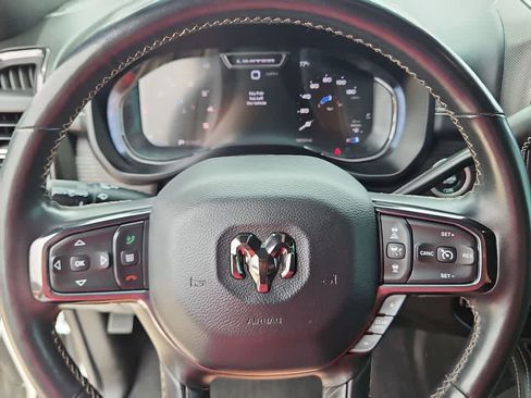 Used 2024 RAM 2500 Limited AWD/4WD image 19